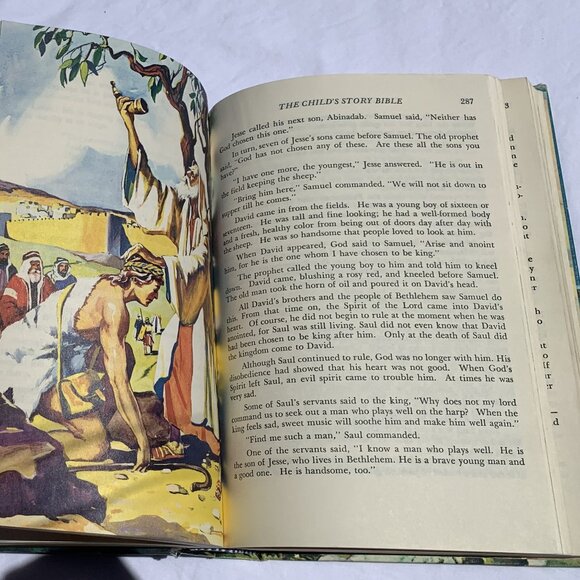 The Child's Story Bible, Catherine F. Vos - Picture 8 of 14